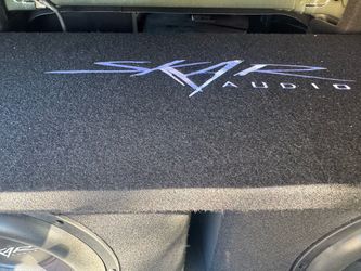 Skar Audio 2 12’s With Box