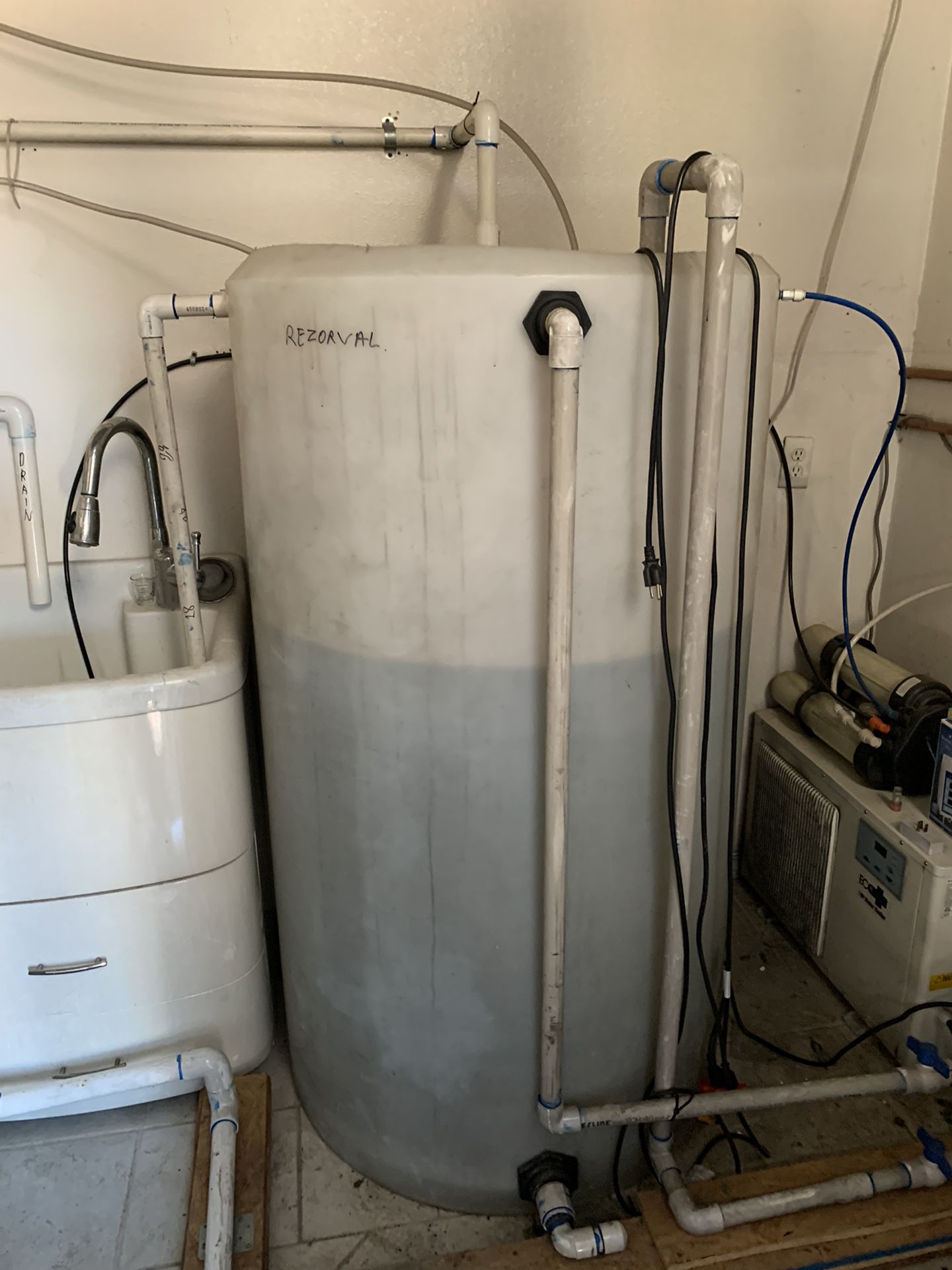 230 Gallon Water Tanks For Sale