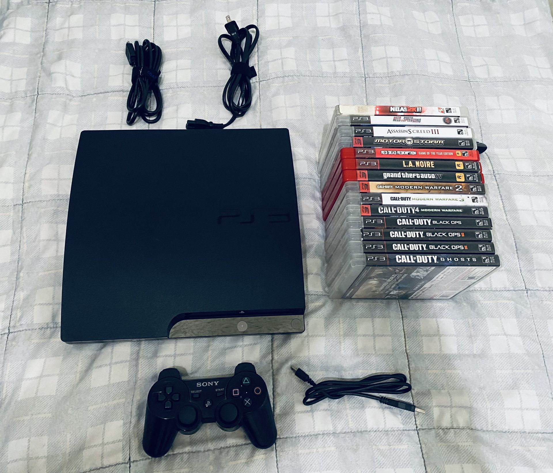 Sony Playstation 3 Ps3 Console with14 Games Bundle Lot In Very Good Condition Fully Functional Adult Owned