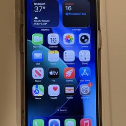 iPhone 14 256GB unlocked + Apple Earbuds + Charging Cable + Clear Case