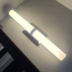 Bathroom Vanity Light