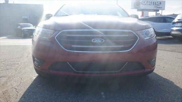 2018 Ford Taurus