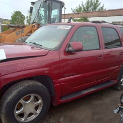 Parting Out -04 Denali