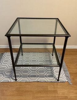 Crate & Barrel Pia Side Table
