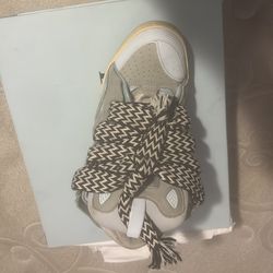 Blue lanvin curb size 44