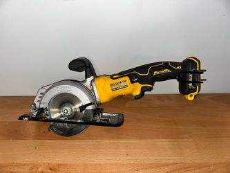 Dewalt saw
