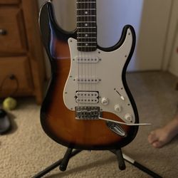 Squier Bullet Strat HSS HT