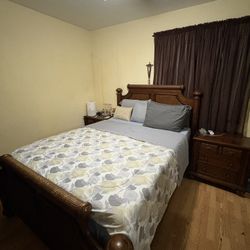 Bedroom Set For Sale