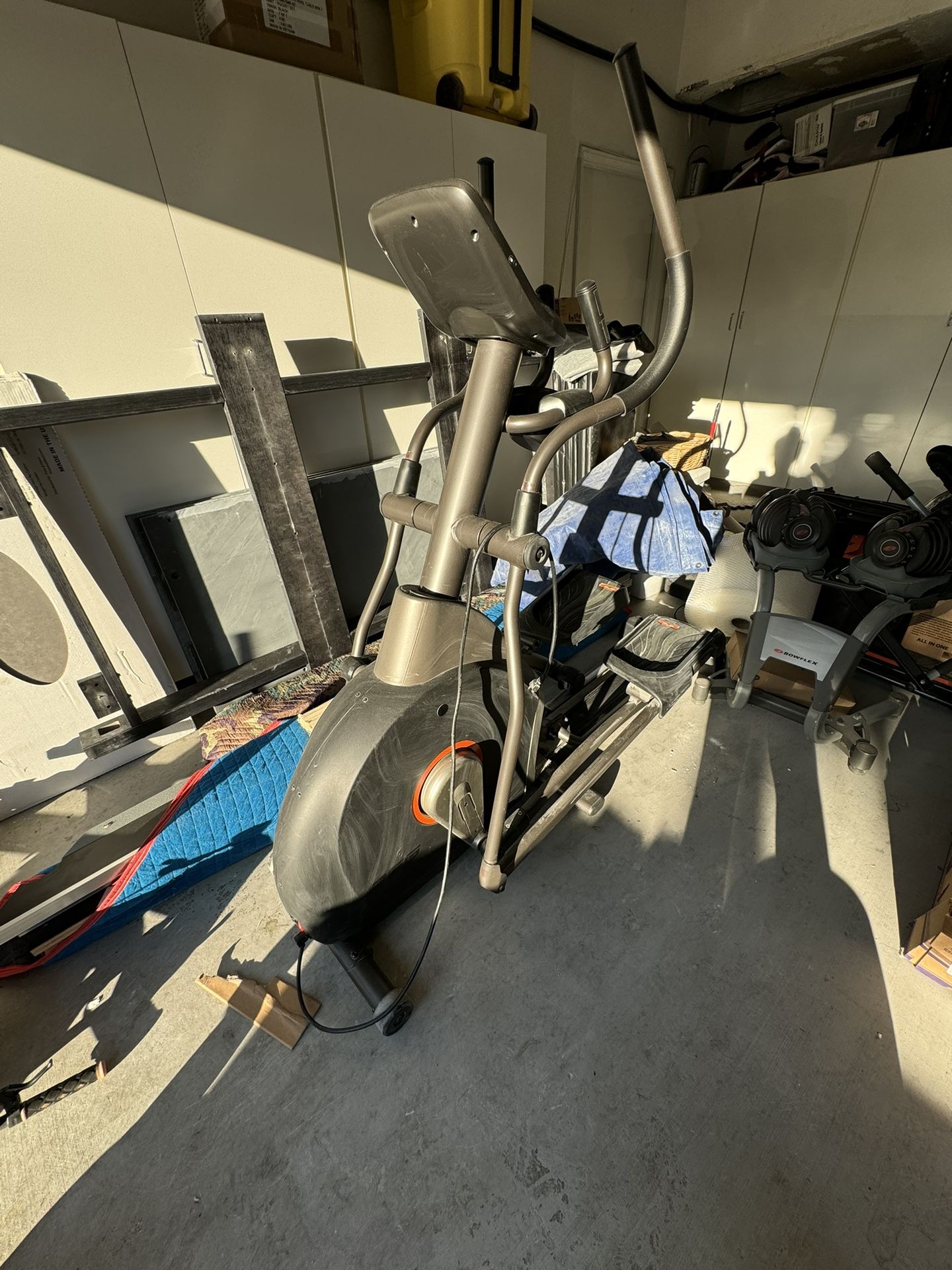 Elliptical - AFG 3.1 AE