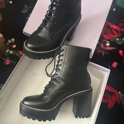 Madden Girl Boots 