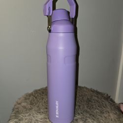 Stanley Iceflow Bottle  With Fast Flow Lid  36 Oz Purple