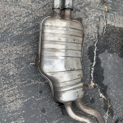 BMW E46 325i OEM Muffler