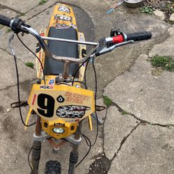 Mini Pit Dirt Bike 