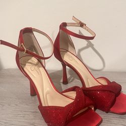 Red Shiny Heels 