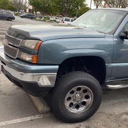 Chevy Silverado 1500 4x4