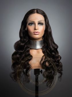 WIG 100% HUMAN HAIR 30”