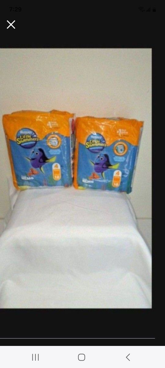 Huggies Little Swimmers Finding Nemo-Size 4 -36 Swim Diapers