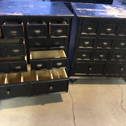 Thomasville Side Table/ Night Stands