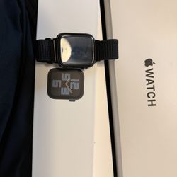 Apple Watch SE