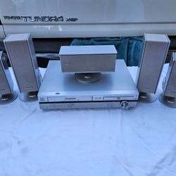 Vintage Panasonic SA - HT810V - DVD / VCR Home Theater  Sound System / 5 - Speakers ! 