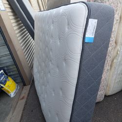 Queen Mattress 