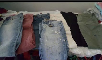 Juniors jeans/pants