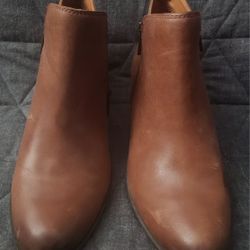 LUCKYBRAND WOMEN'S ANKLE BOOTS - SZ 9.5 - NEW IN BOX