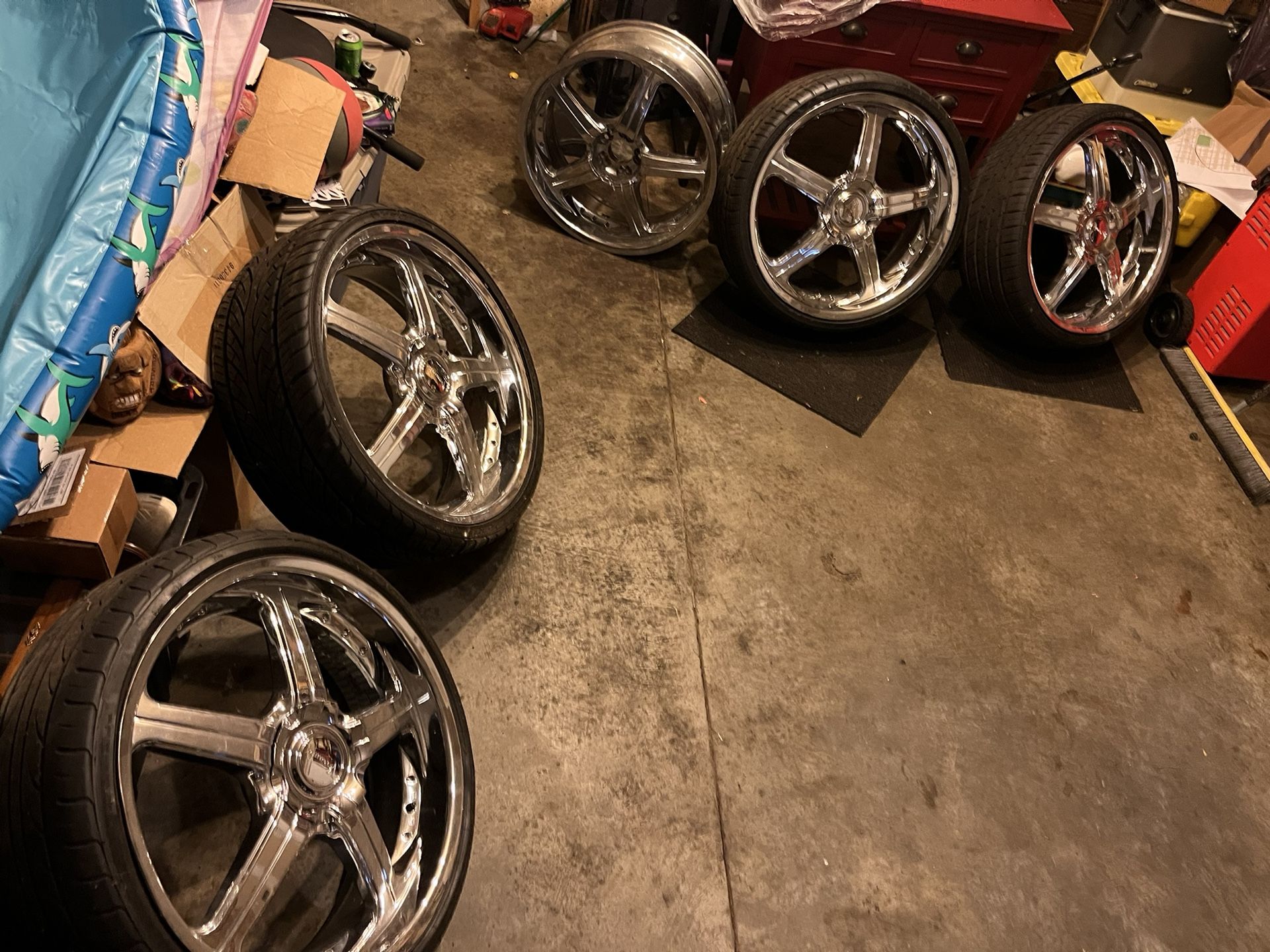 Rims 22 With Tired 