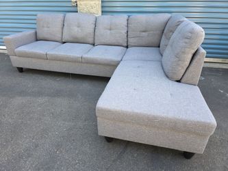 Sectional Couch With Delivery
