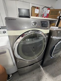 Samsung Front Load Steam Dryer with Pedestal