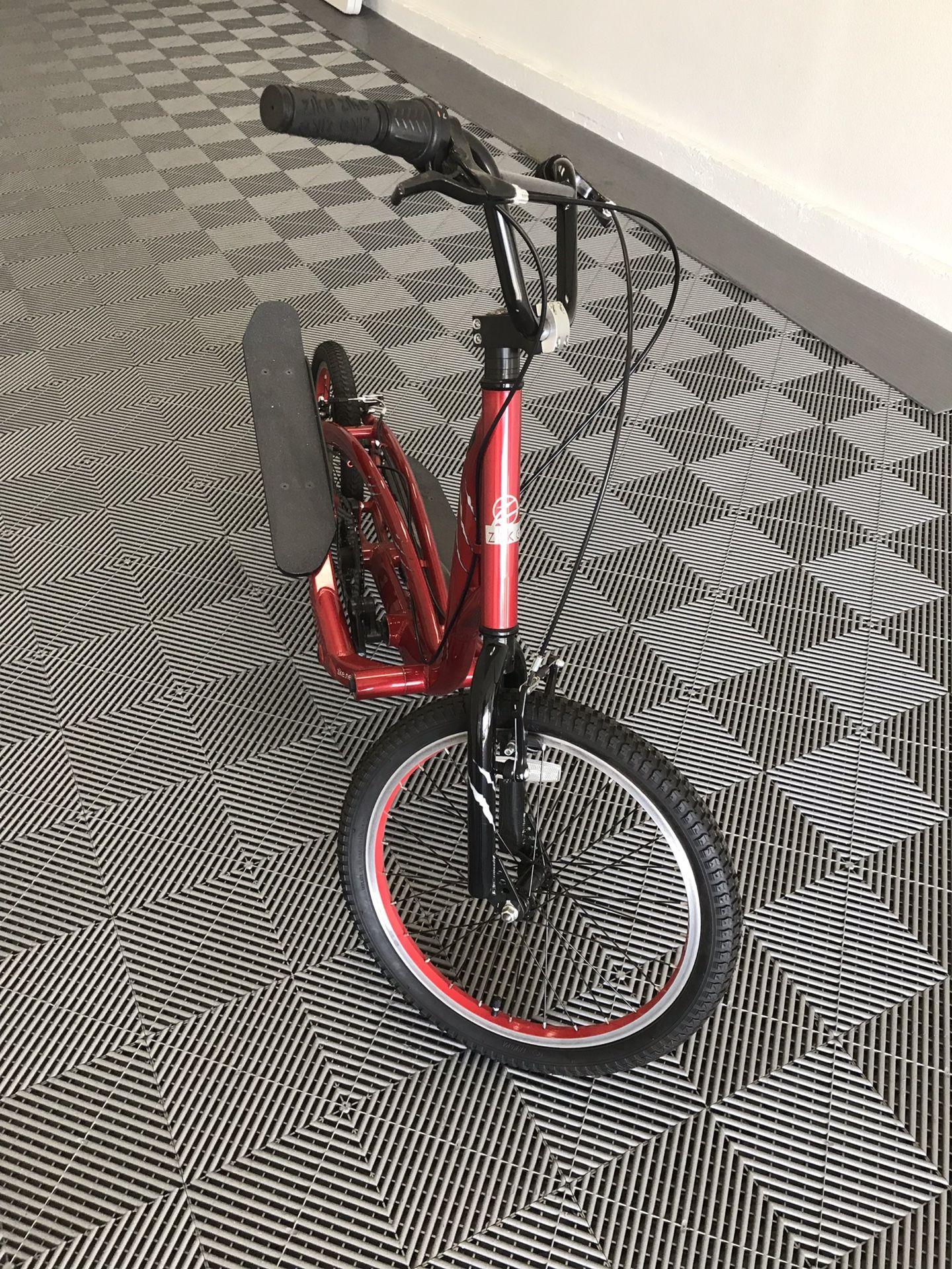 Zike saber best sale elliptical bike