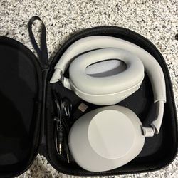 Sony Space Gray Rep M6