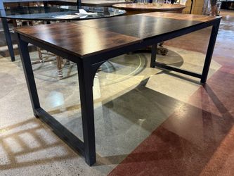 2-Tone Metal Leg Dining Table