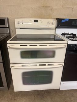 Maytag Double Oven Electric Range
