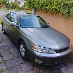 1997 Lexus ES 300