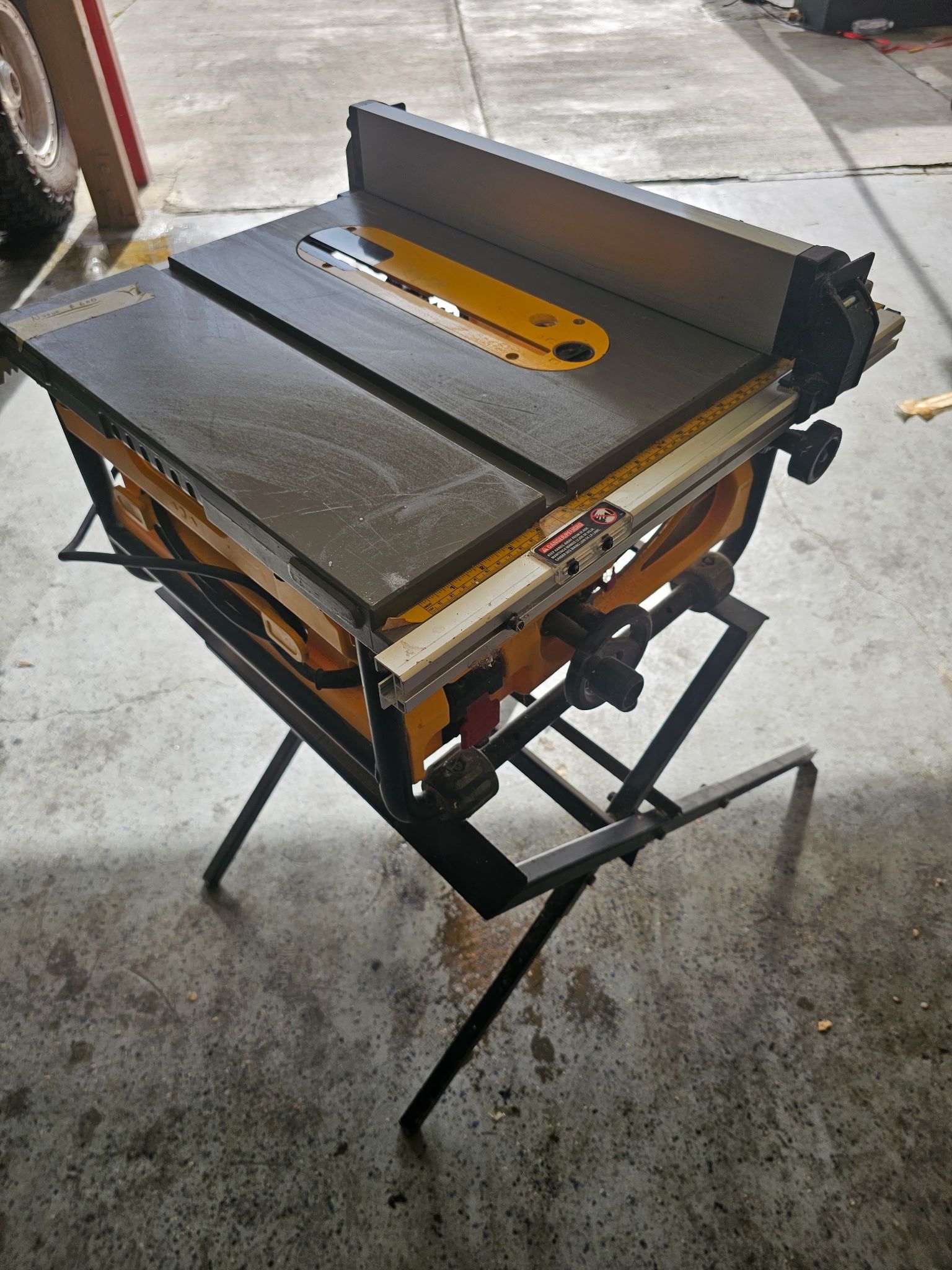 Dewalt Jobsite Table saw 
