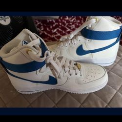 Brand New ! Women’s Nike