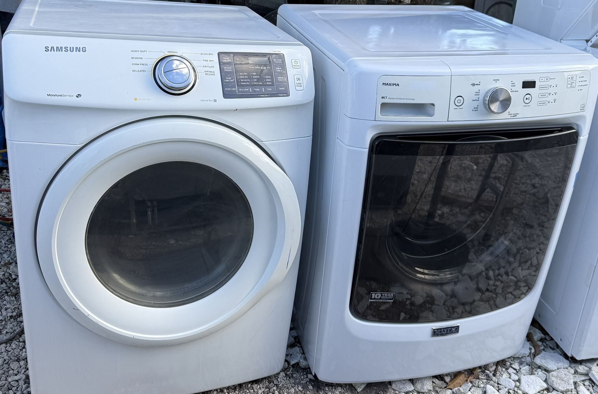 Maytag washer and Samsung dryer set in very good condition