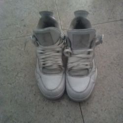 Jordan 4 Pure Moneys 