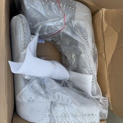 Gray Velvet 2 Pcs 🪑 Chairs 