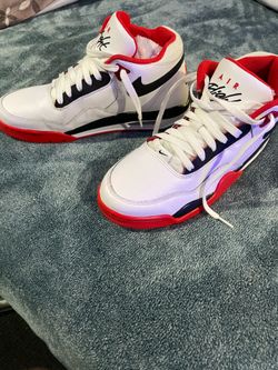 Men’s Nike flights size 9