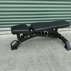 Brand New Adjustable Weight Bench