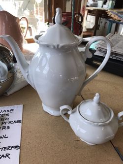 BAREUTHER LARGE TEA/COFFEE POT /SUGAR BOWL