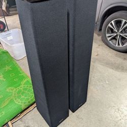 Mirage OM-10 Speakers 