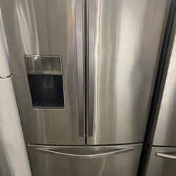 Whirlpool Refrigerator Working Great 💯