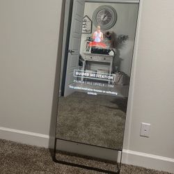 Lululemon Studio Mirror 