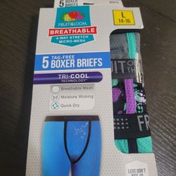 5 Tag Free Boys Boxers Size Large