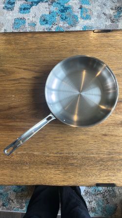 3-Ply 10” Viking Stainless Steel Pan – Light Use