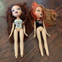 Original Bratz Doll Lot Of 2 Roxxi And Bratz Meygan Meghan Doll Pretty N Punk Doll Goth. 2001 MGA red hair highlights