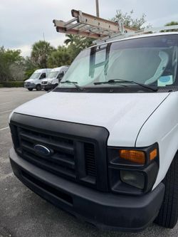 2010 Ford E-250